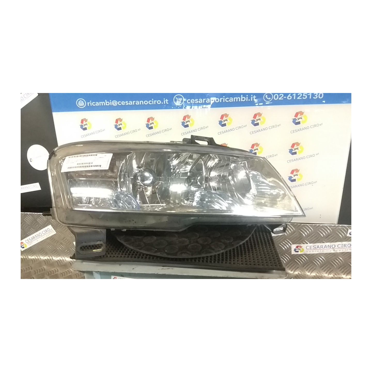 PROIETTORE DX. 039 FIAT STILO (2V) (11/03-06/09) 192A5000 51716353
