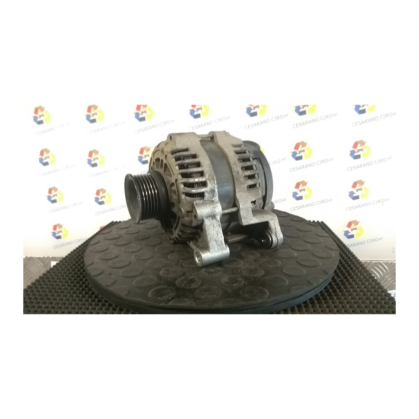 ALTERNATORE C/A/C 042 CHEVROLET (DAEWOO) AVEO (T300) (05/11-) A12XER 13579655