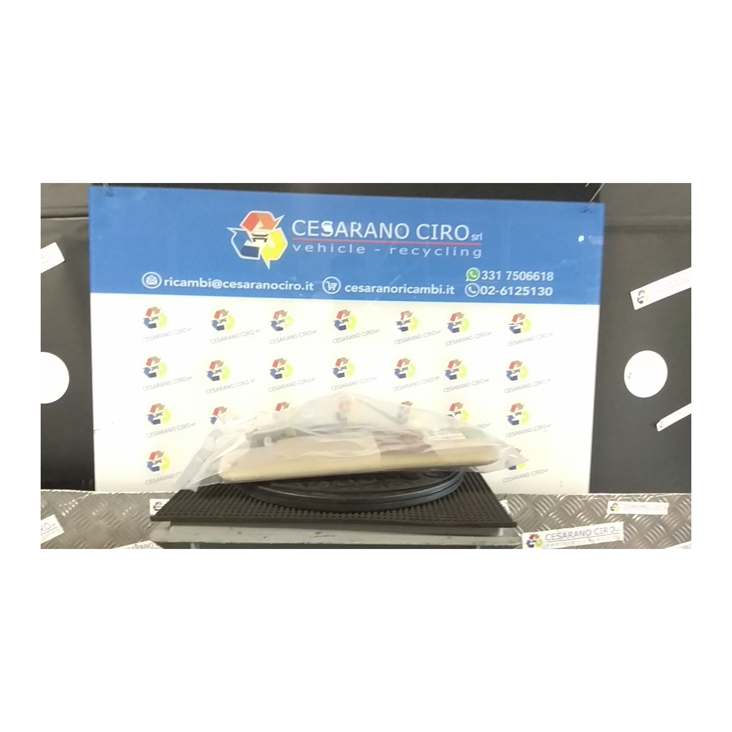 ALETTA PARASOLE PARABREZZA LL1, LL2, LL3, LL4, LL7 SX. 008 FIAT 500 (3P) (07/07-01/15) 169A4000 735643362