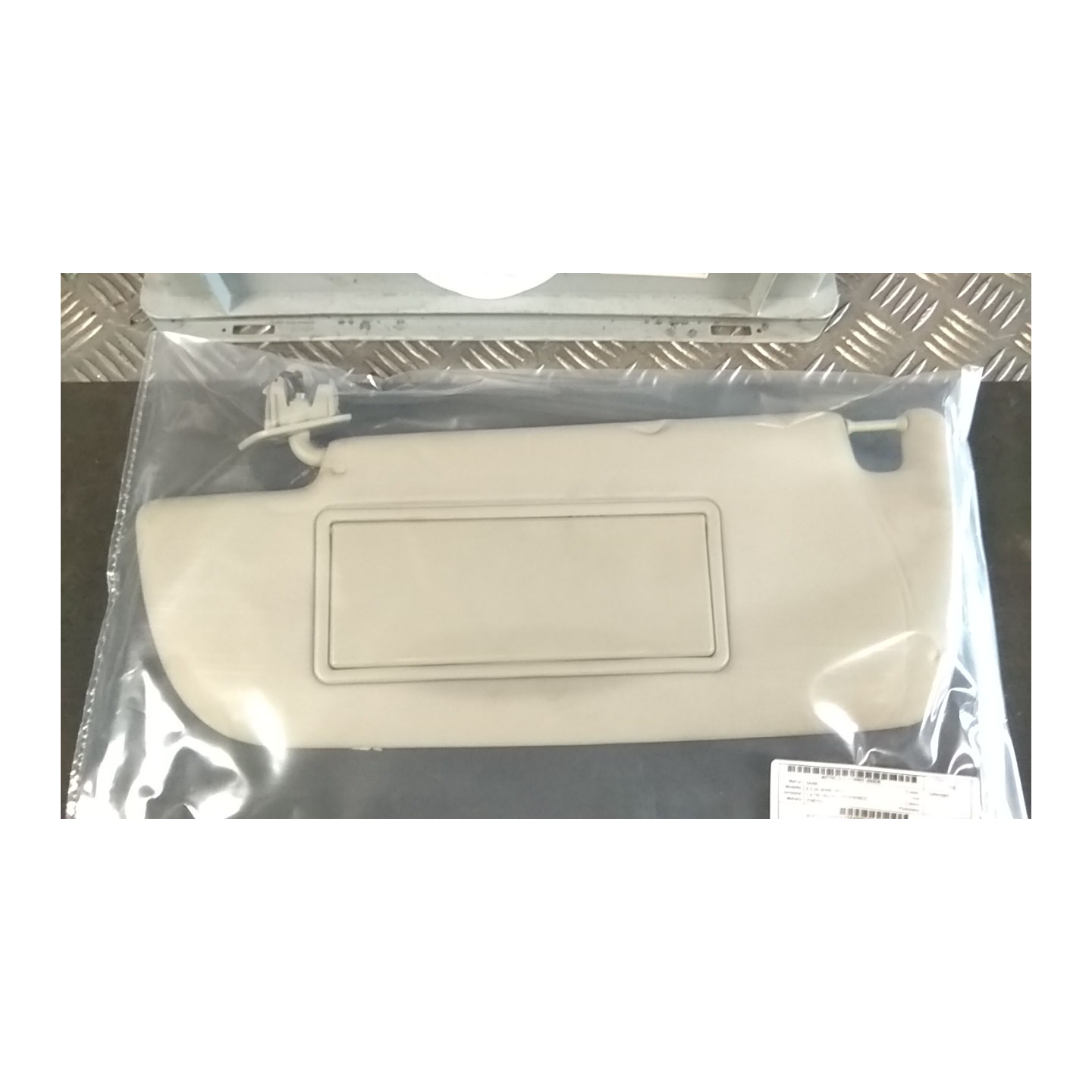 ALETTA PARASOLE PARABREZZA SENZA ETICHETTA SX. 035 SAAB 9.3 2A SERIE (08/02-) Z19DTH 12758498