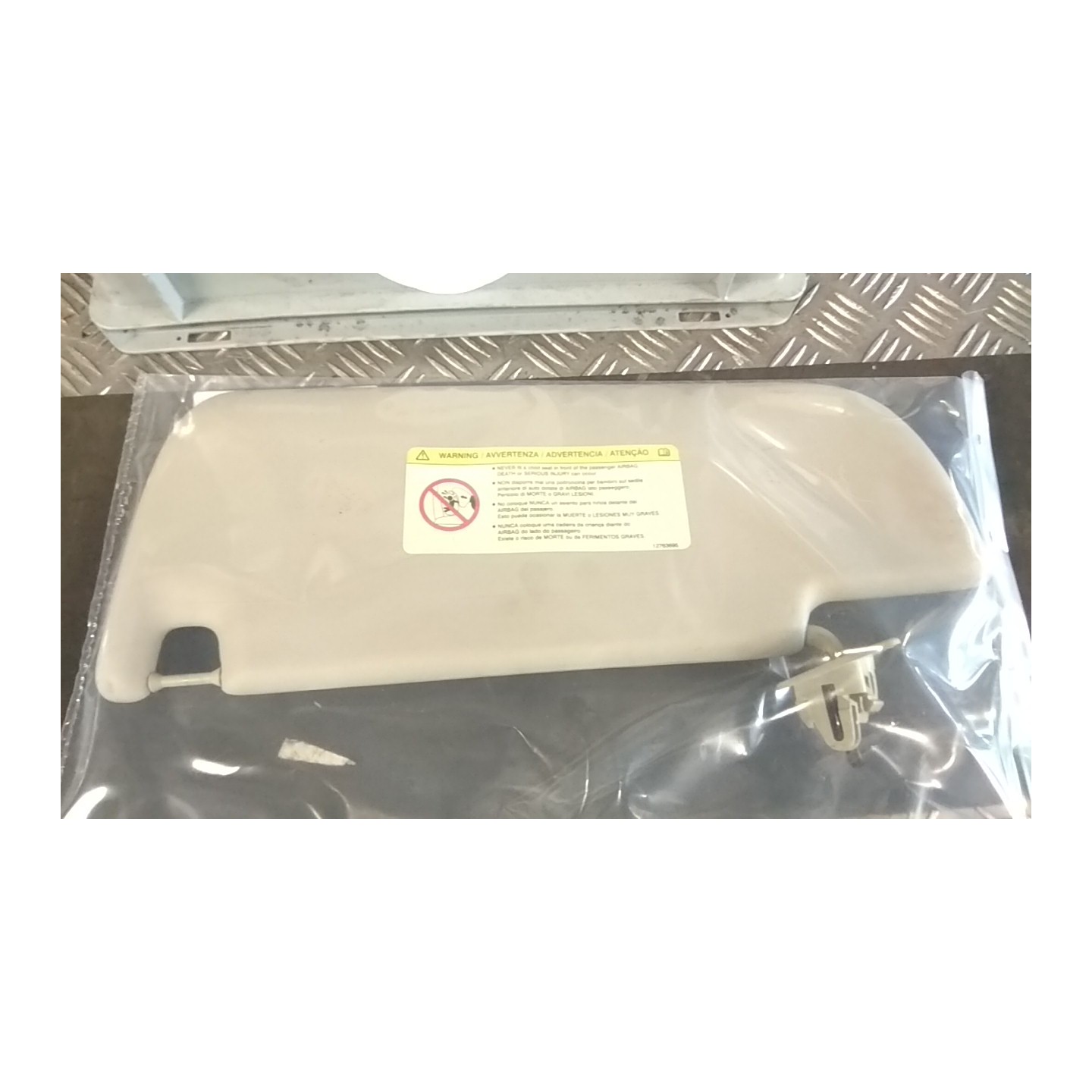 ALETTA PARASOLE PARABREZZA SENZA ETICHETTA DX. 036 SAAB 9.3 2A SERIE (08/02-) Z19DTH 12758499