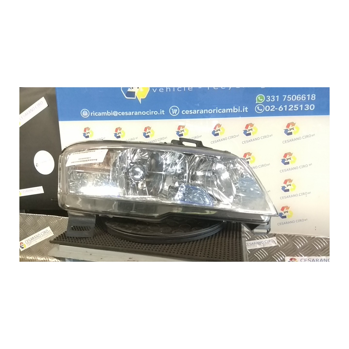 PROIETTORE DX. 059 FIAT STILO (2V) (11/03-06/09) 843A1000 51716353