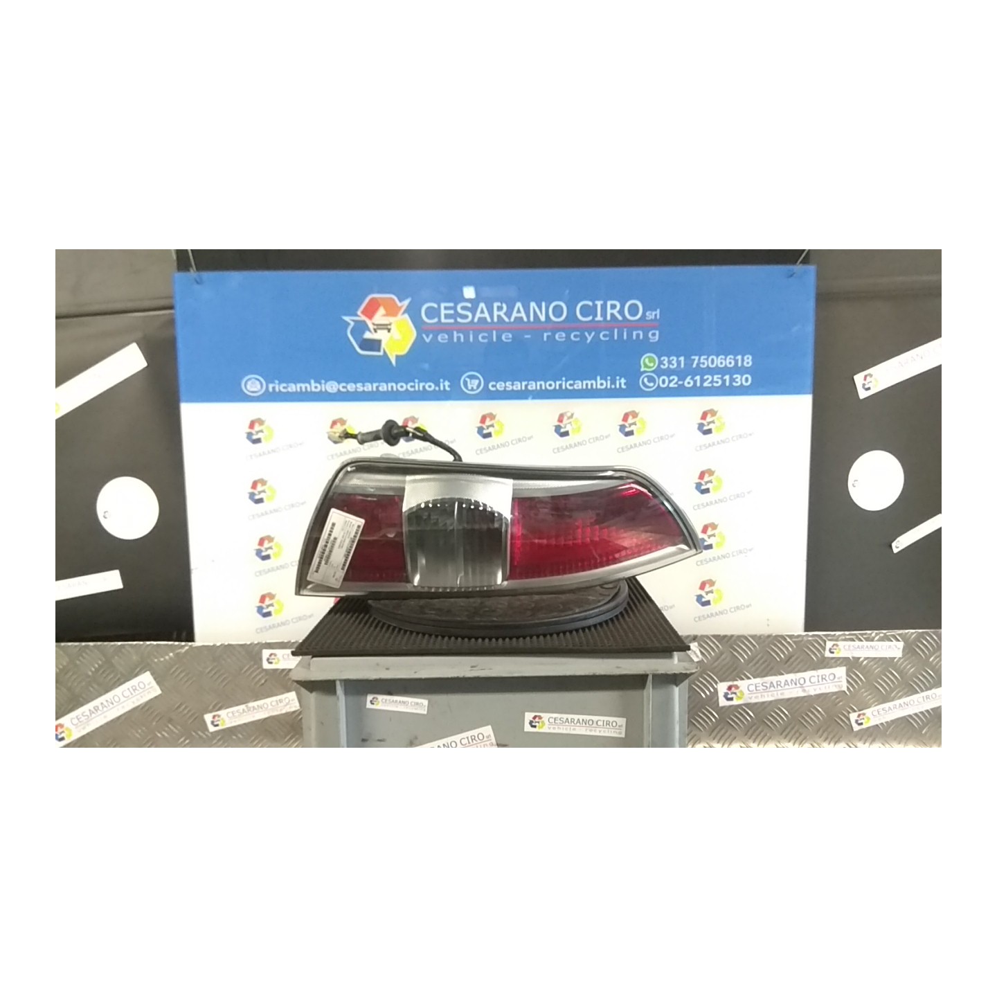 FANALE POST. SX. 071 DAIHATSU SIRION 2A SERIE (01/05-) K3 81560B1020