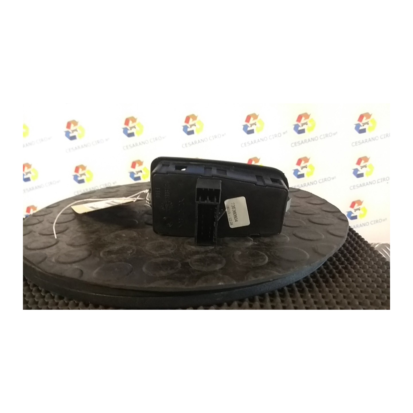 BLOCCO COMANDI ALZACRISTALLI SX 076 LANCIA YPSILON (TE) (09/06-12/08) 188A4000 NB3721010028001SX