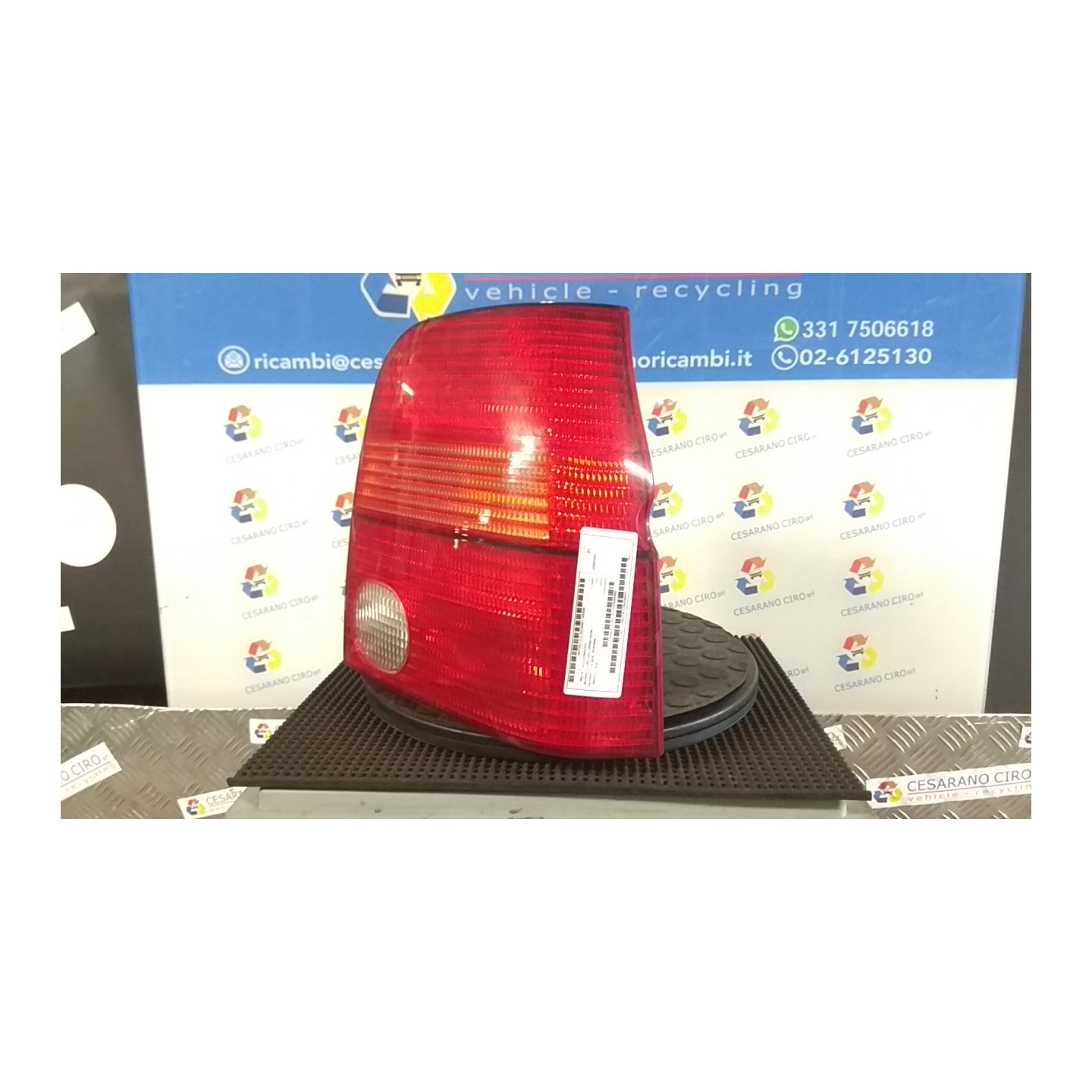 FANALE POST. DX. 088 VOLKSWAGEN LUPO (6X) (09/98-05/05) AUD 6X0945096E