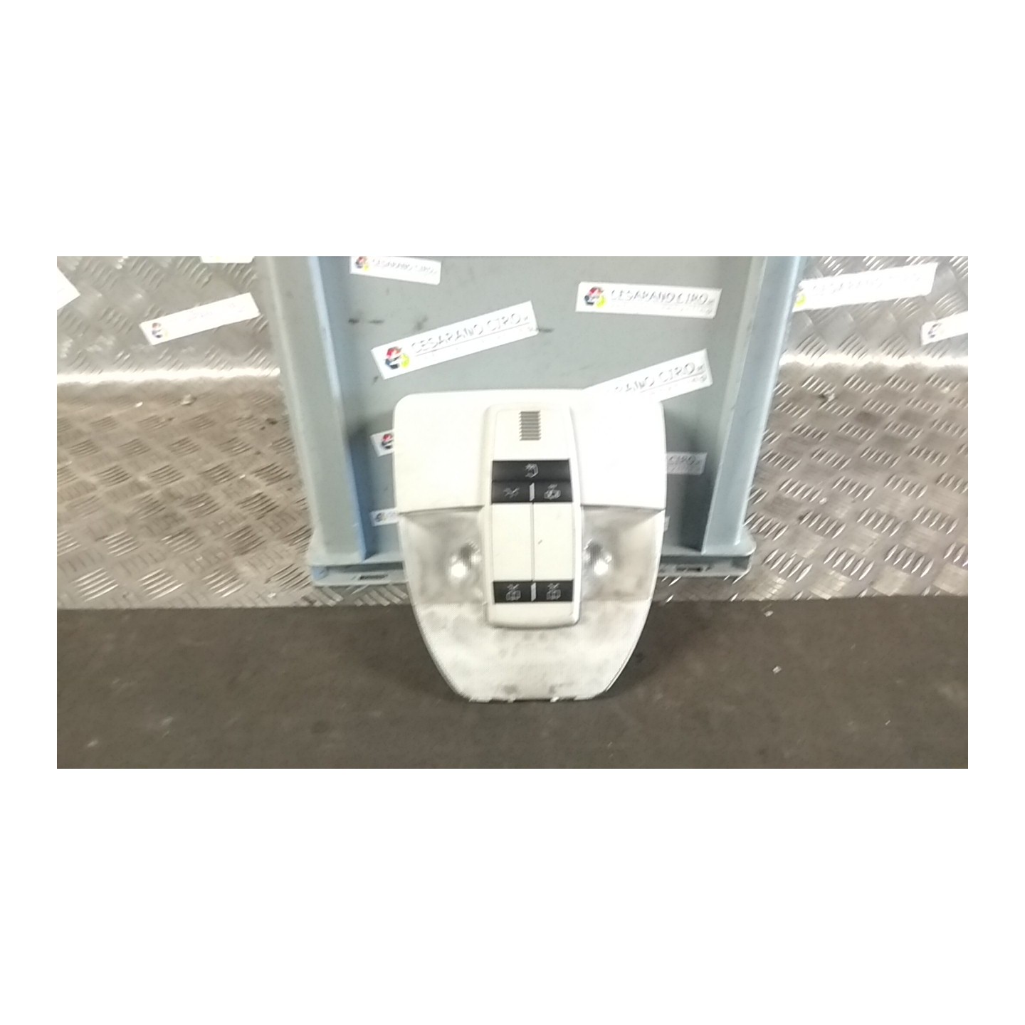 LUCE CORTESIA ANT. TETTO 025 MERCEDES-BENZ CLASSE A (W/C169) (07/04-04/13 266920 A16982000017H52