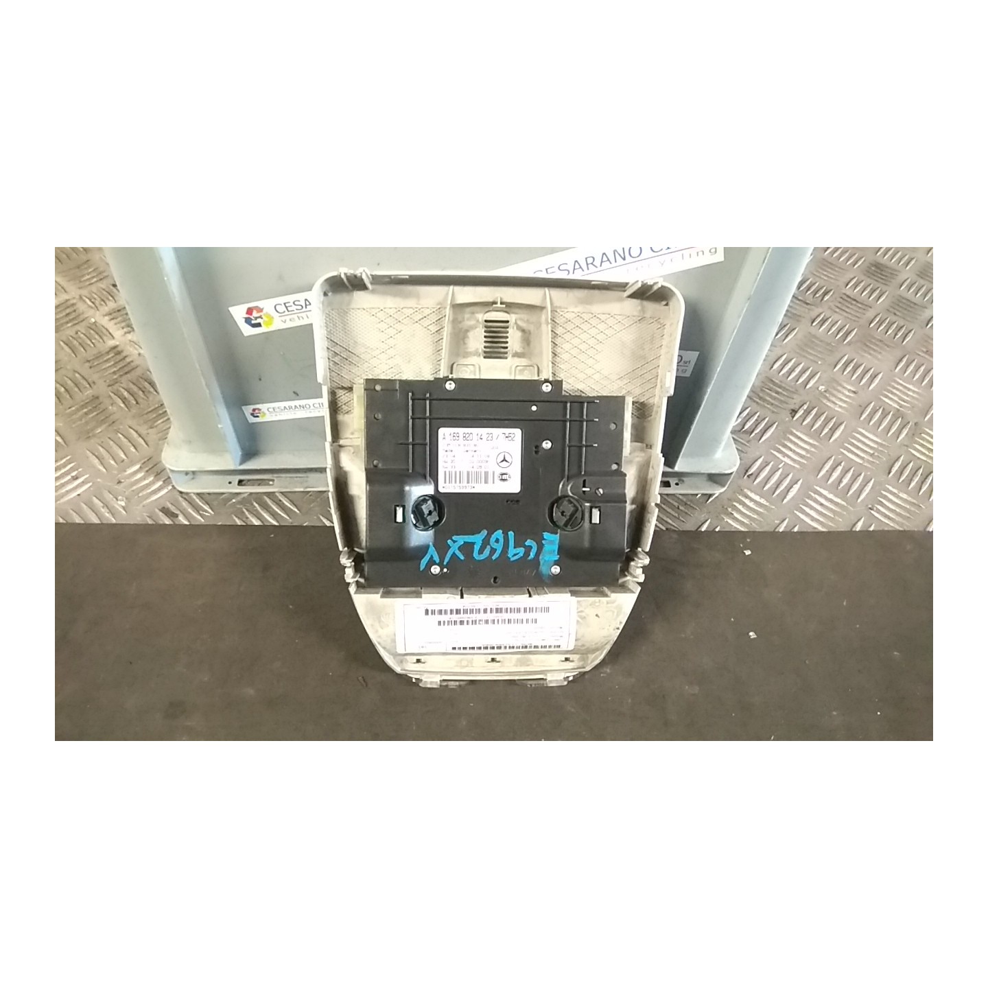 LUCE CORTESIA ANT. TETTO 025 MERCEDES-BENZ CLASSE A (W/C169) (07/04-04/13 266920 A16982000017H52