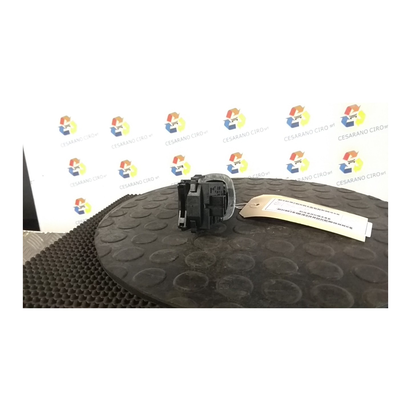 BLOCCO COMANDI TERGICRISTALLI C/TERGICRISTALLO POST. 038 OPEL CORSA (X01) (10/00-06/06) Z12XEP 9185417