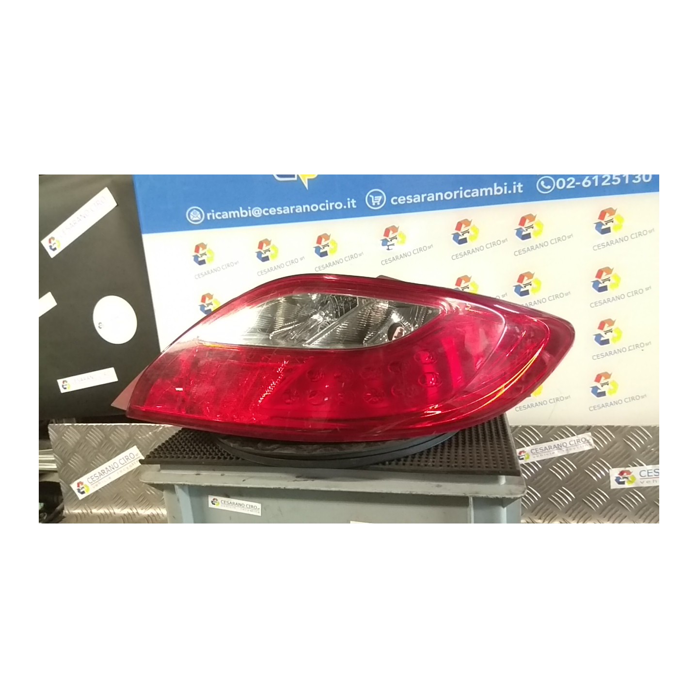 FANALE POST. DX. 072 MAZDA MAZDA 2 2A SERIE (08/07-12/14 Y4 D65151150M
