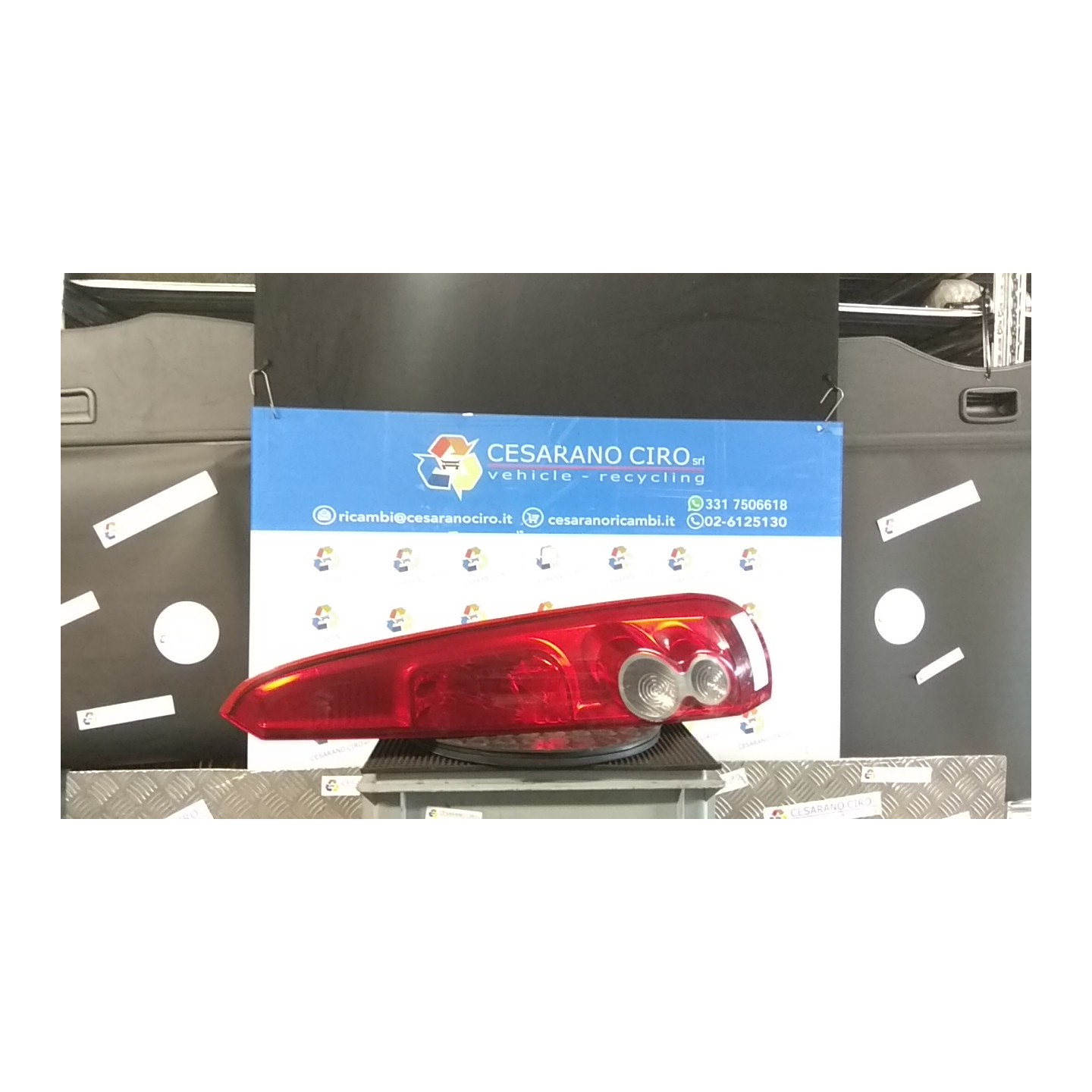 FANALE POST. DX. 079 FORD FIESTA (CBK) (12/05-12/08) FUJA 1437625