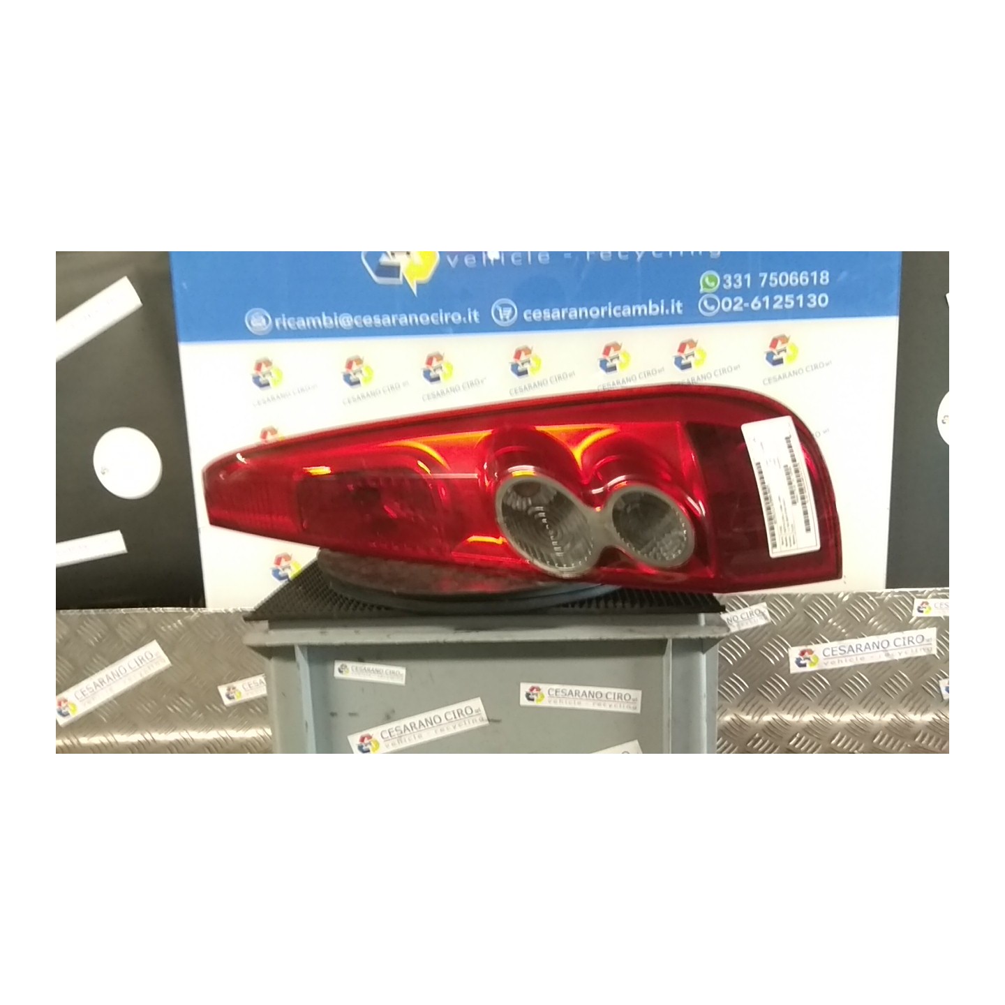 FANALE POST. DX. 079 FORD FIESTA (CBK) (12/05-12/08) FUJA 1437625