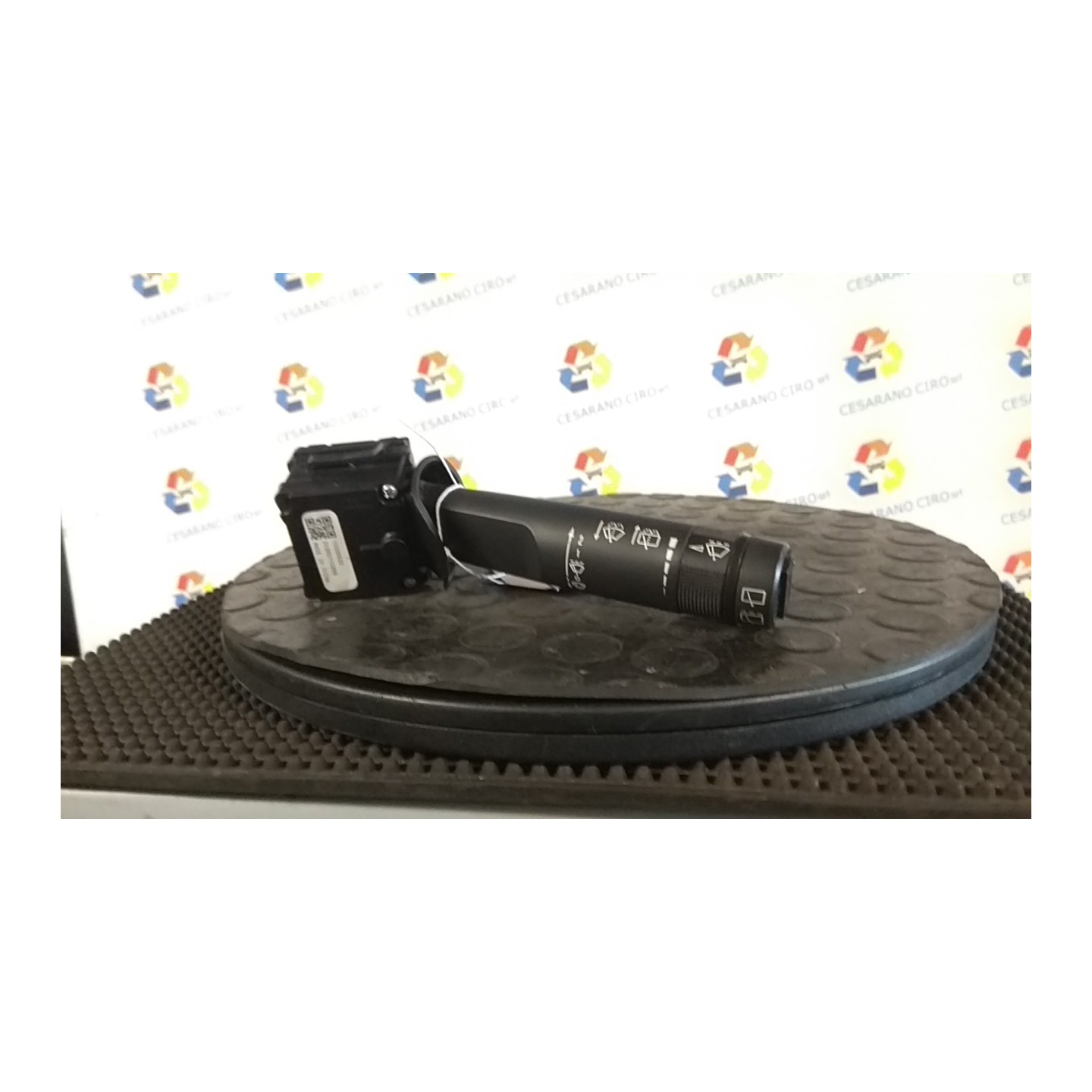 BLOCCO COMANDI TERGICRISTALLI 109 OPEL MERIVA (S10) (04/10-) A14XER 13305522