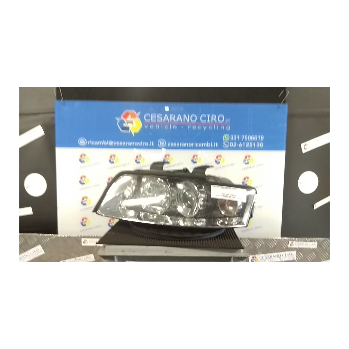 PROIETTORE XENON SX. 113 AUDI A4 (8E) (11/00-11/04) AVF 8E0941029Q