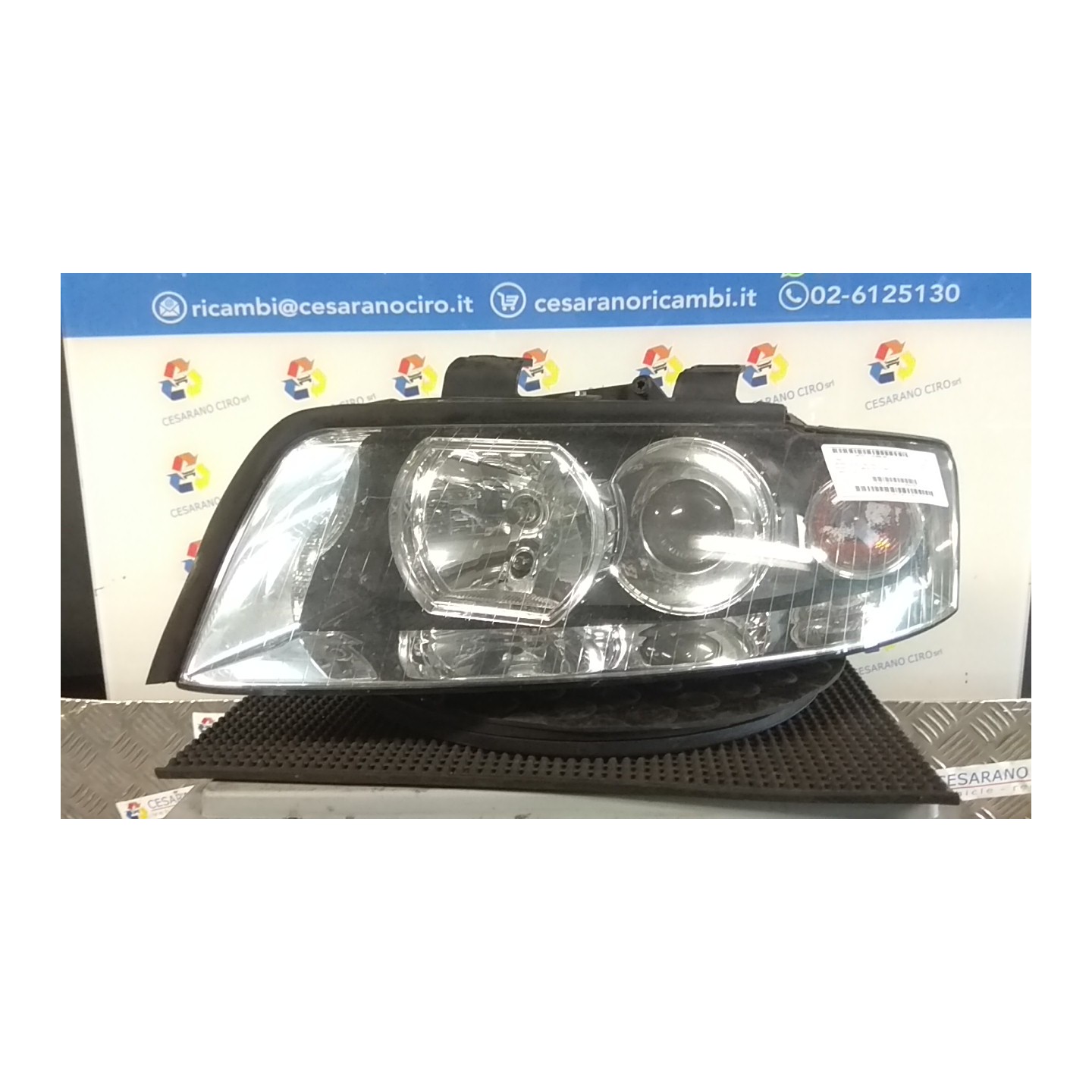 PROIETTORE XENON SX. 113 AUDI A4 (8E) (11/00-11/04) AVF 8E0941029Q
