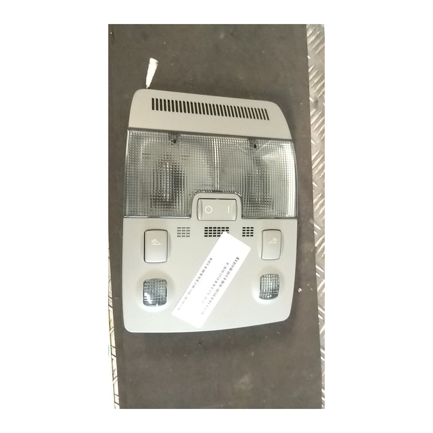 LUCE CORTESIA ANT. TETTO BEIGE 114 AUDI A4 (8E) (11/00-11/04) AVF 8E0947135D4QC
