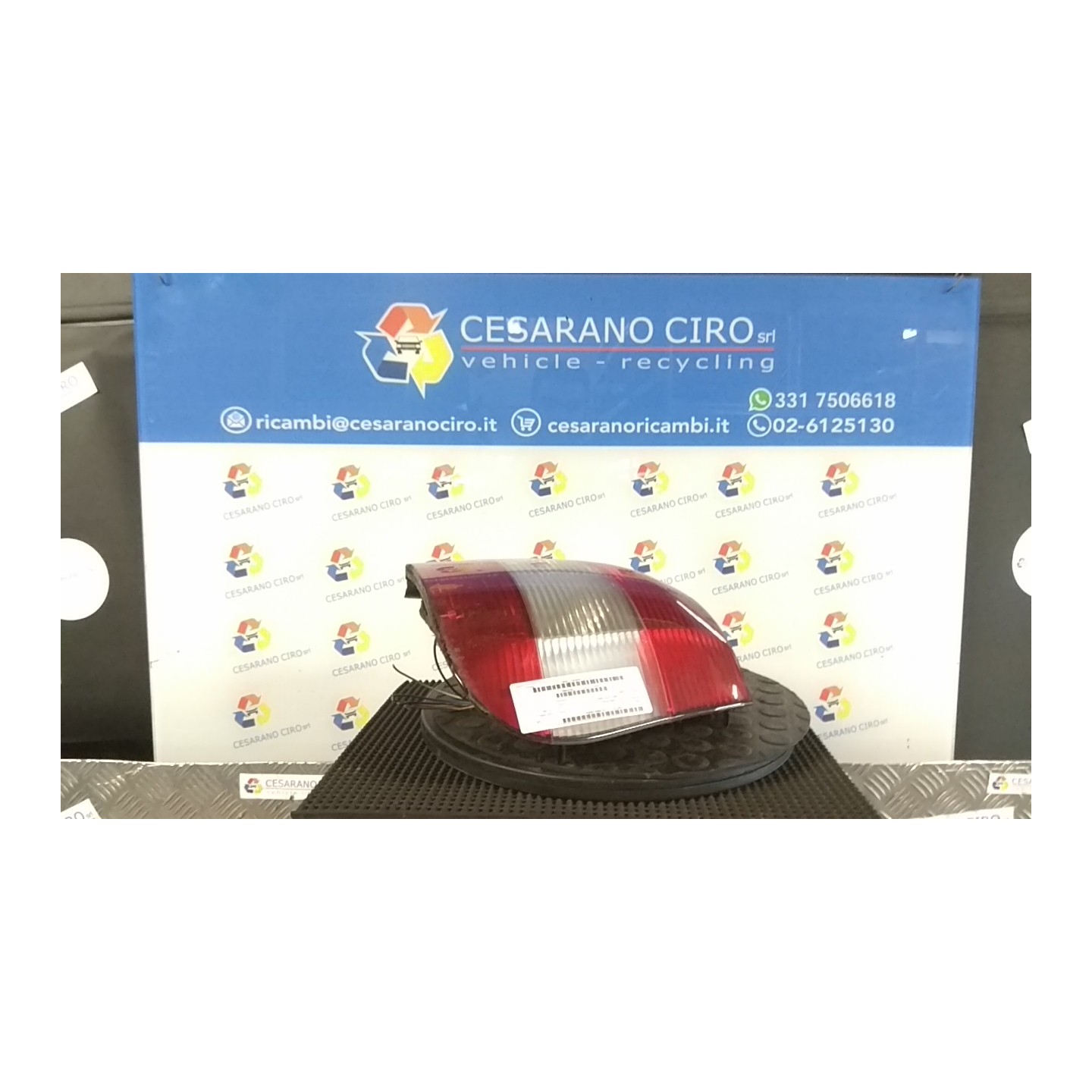 FANALE POST. DX. 047 RENAULT SCENIC (03/99-05/03) K4MA7 7700428055