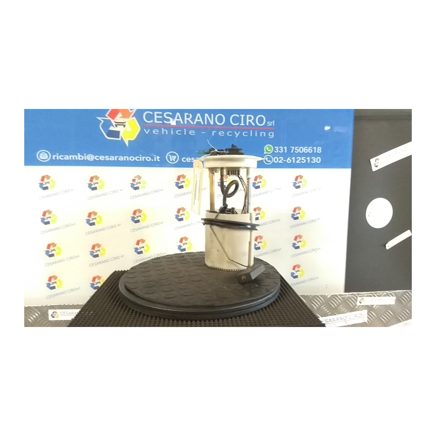 POMPA CARBURANTE C/TRASDUTTORE (GALLEGGIANTE) C/SISTEMA INIEZIONE DIRETTA 068 AUDI A3 (8P) (04/03-06/10) BSE 1K0919051DC