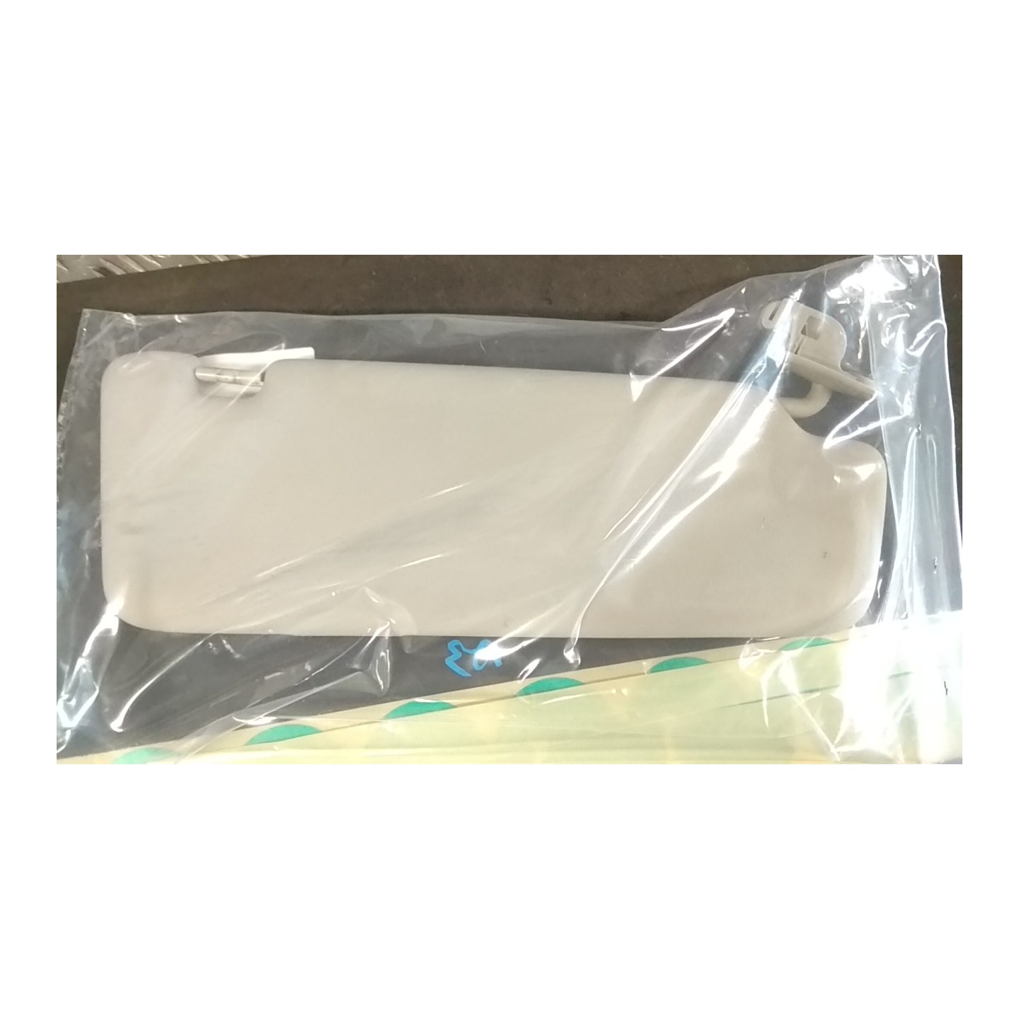 ALETTA PARASOLE PARABREZZA SX. 073 AUDI A3 (8P) (04/03-06/10) BSE 8P08575515B9