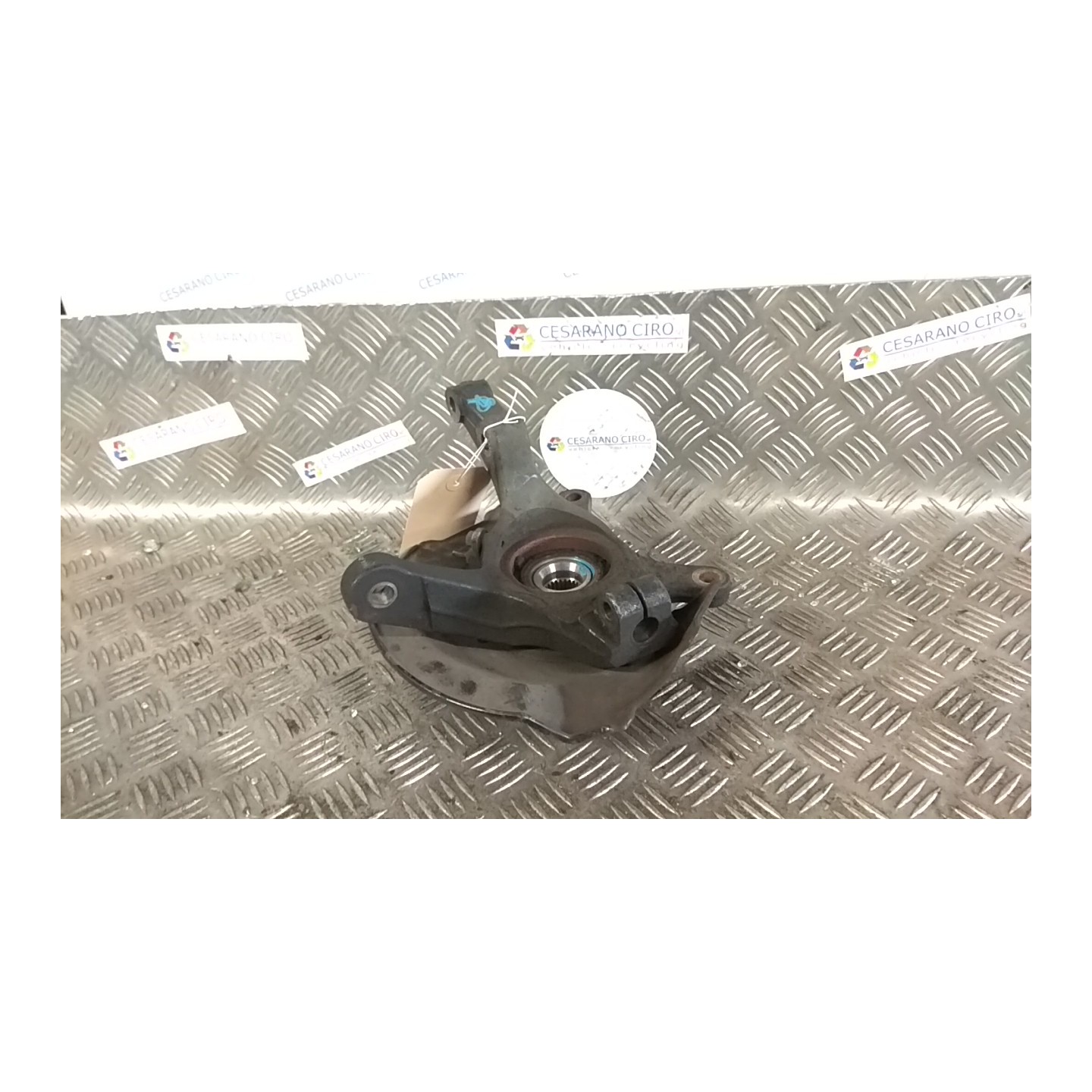MONTANTE SOSP. ANT. SX. 108 OPEL AGILA (H08) (01/08-) K12B 93195057