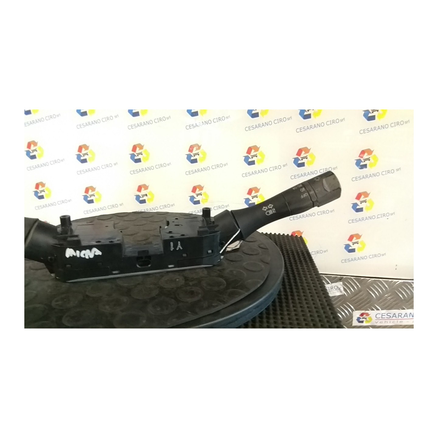 DEVIOGUIDASGANCIO 011 NISSAN MICRA (K13K) (09/10-) HR12 255601HE7A