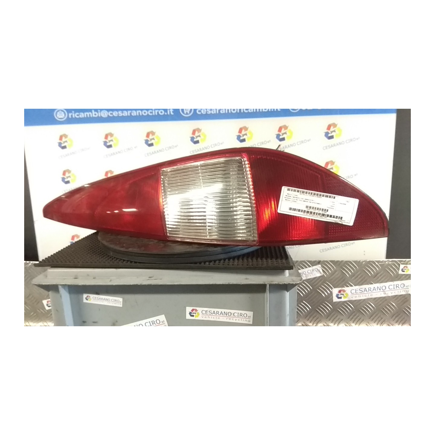 FANALE POST. DX. 033 FORD MONDEO (GE) (09/03-07/07) N7BA 1331600