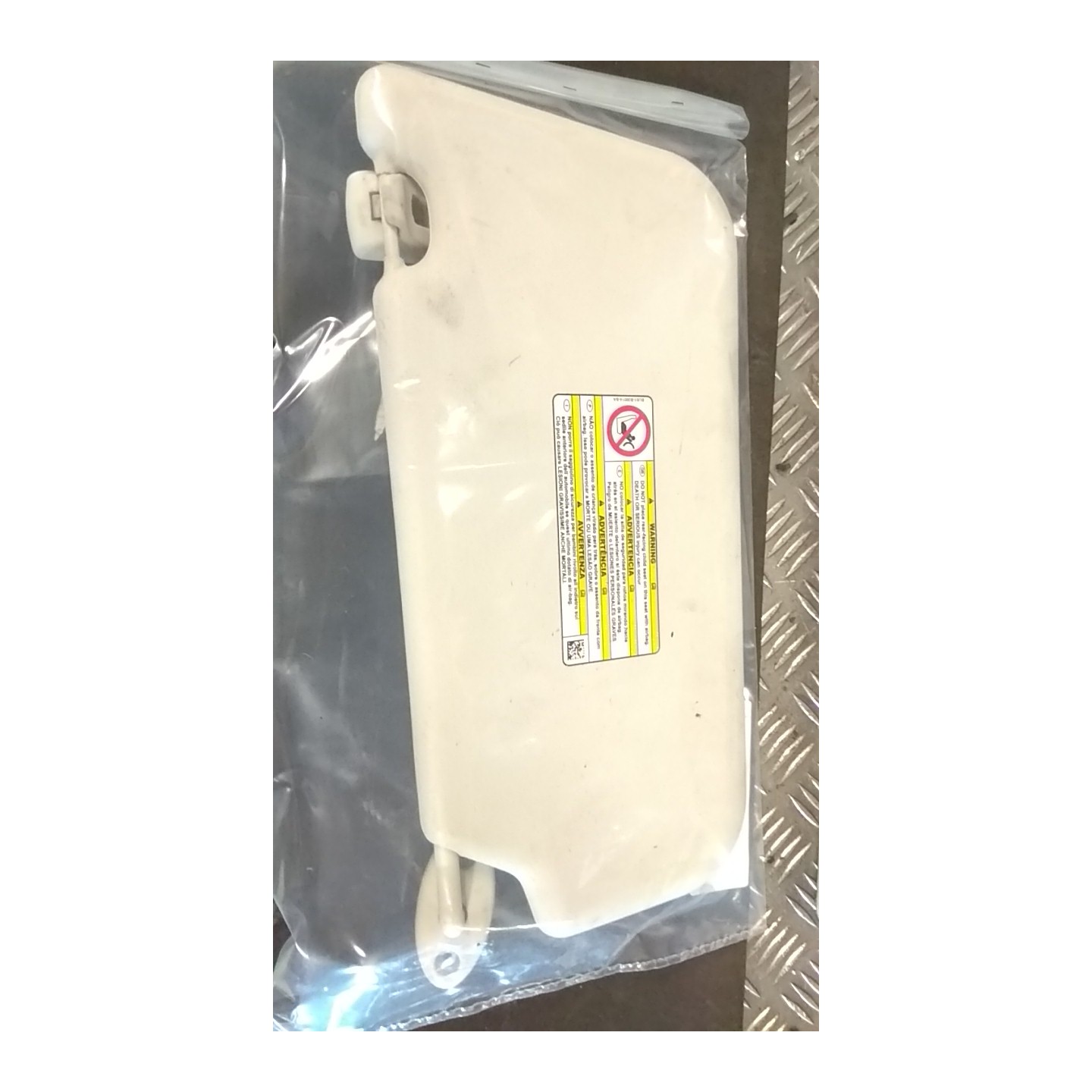 ALETTA PARASOLE PARABREZZA LEGGERO DX. 062 FORD C-MAX (CB7) (09/10-05/15) T1DA 1719807