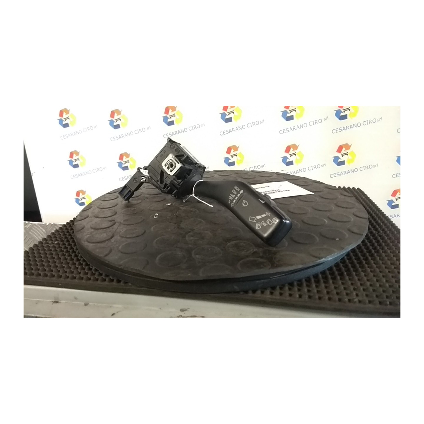 BLOCCO COMANDI TERGICRISTALLI 104 SEAT LEON (1P) (06/05-02/13) BSE 1K0953519H9B9