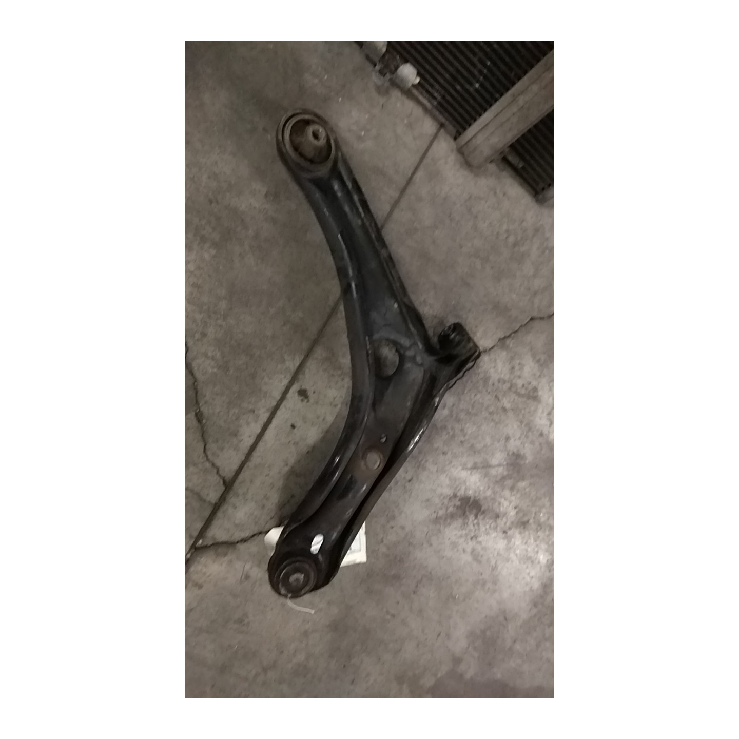 BRACCIO OSCILLANTE SOSP. ANT. 01-99-05-03 SX. 041 TOYOTA YARIS (03/99-11/05)     (JPP) 1SZFE 4806959035
