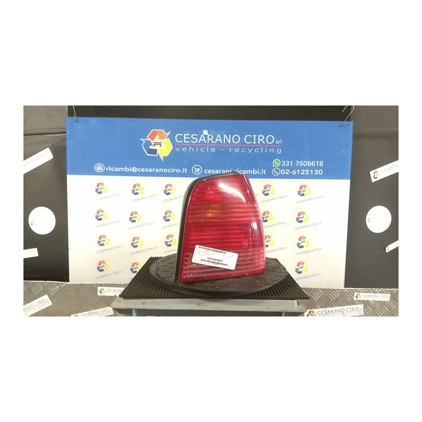 FANALE POST. DX. 039 VOLKSWAGEN POLO 3A SERIE (11/94-09/01) AEE 6K0945112
