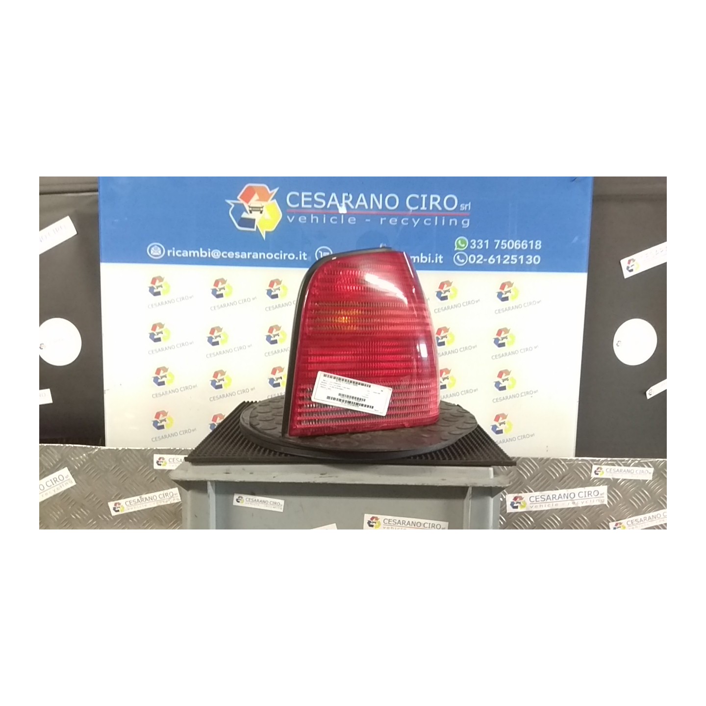 FANALE POST. DX. 039 VOLKSWAGEN POLO 3A SERIE (11/94-09/01) AEE 6K0945112