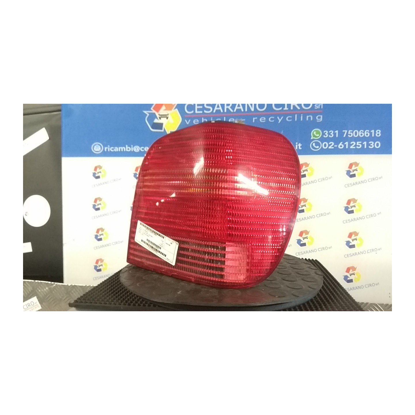 FANALE POST. DX. 039 VOLKSWAGEN POLO 3A SERIE (11/94-09/01) AEE 6K0945112