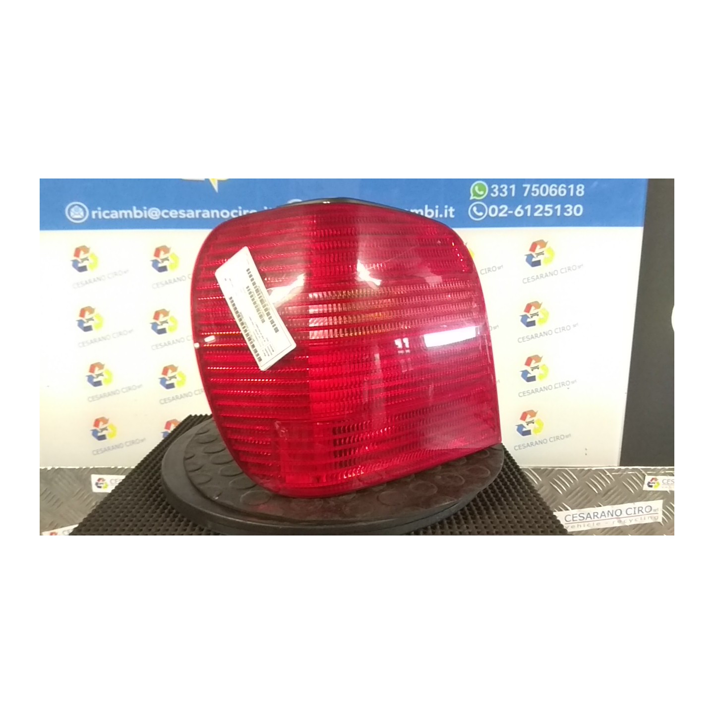 FANALE POST. SX. 040 VOLKSWAGEN POLO 3A SERIE (11/94-09/01) AEE 6K0945111
