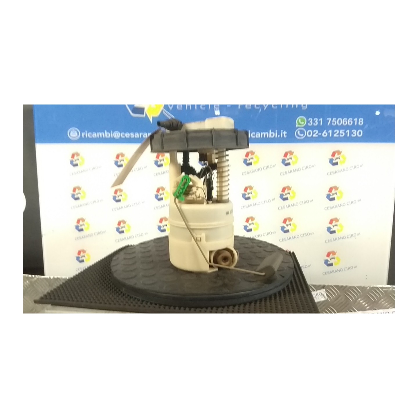 POMPA CARBURANTE C/TRASDUTTORE (GALLEGGIANTE) 049 RENAULT CLIO 3A SERIE (07/05-05/09) K4JG7 8200727740