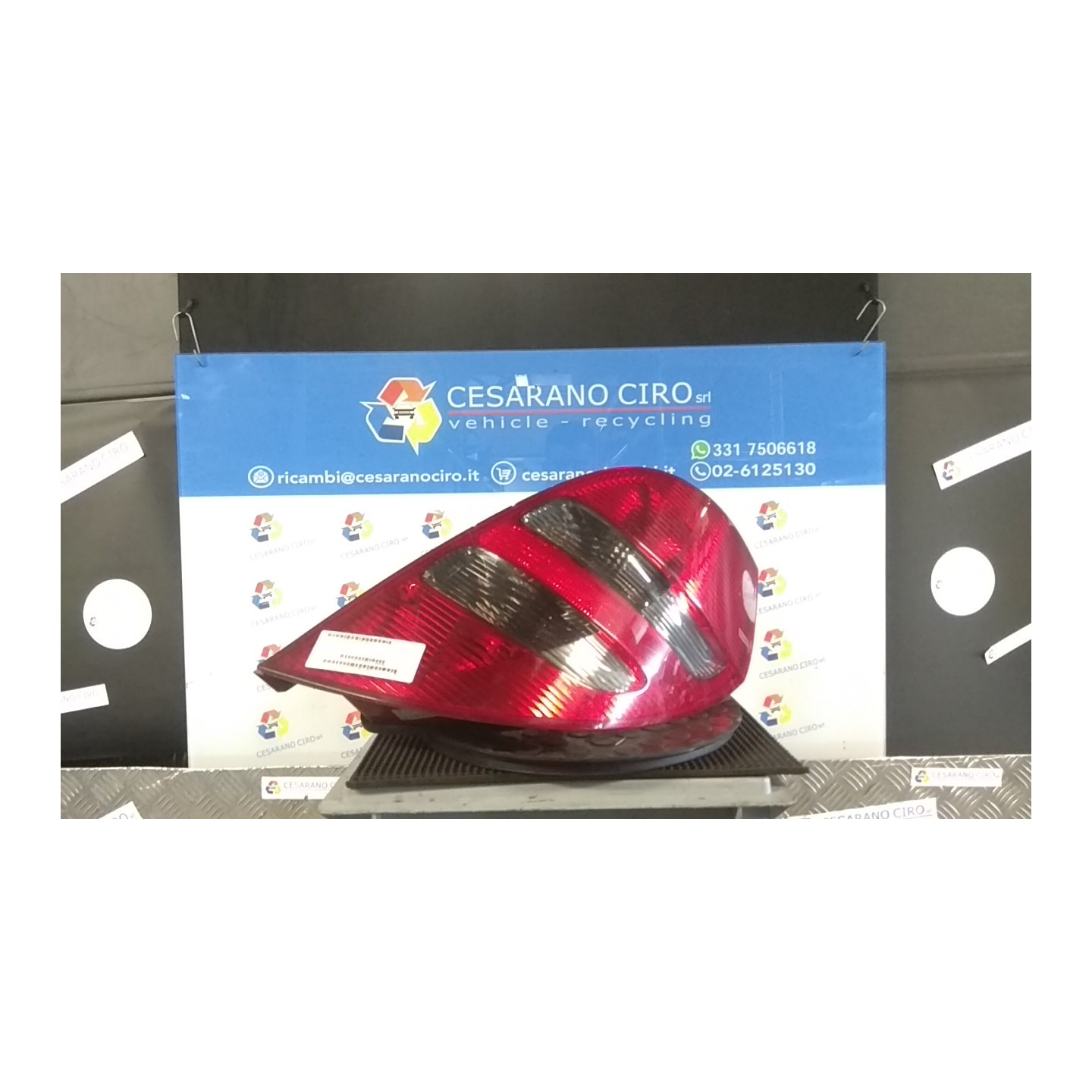 FANALE POST. P/AVANTGARDE DX. 113 MERCEDES-BENZ CLASSE A (W/C169) (07/04-04/13 266920 A1698203064
