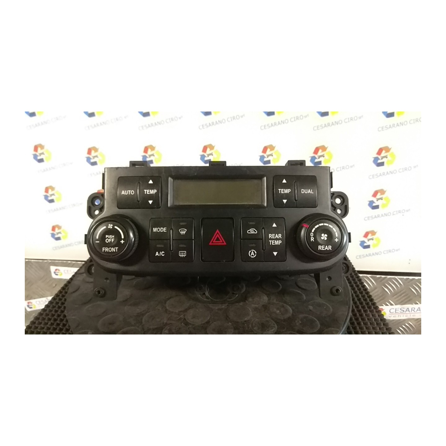 BLOCCO COMANDO CLIMATIZZAZIONE 121 KIA CARNIVAL 2A SERIE (06/06-) J3 NB5576075020001