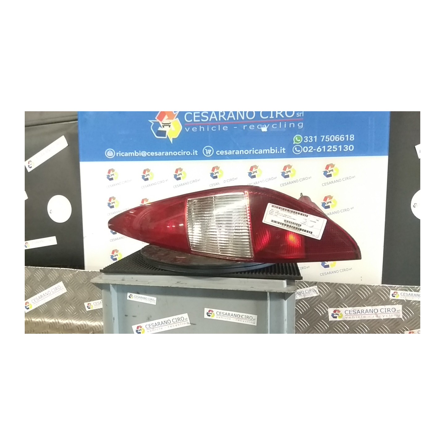 FANALE POST. DX. 132 FORD MONDEO (GE) (09/03-07/07) N7BA 1331600