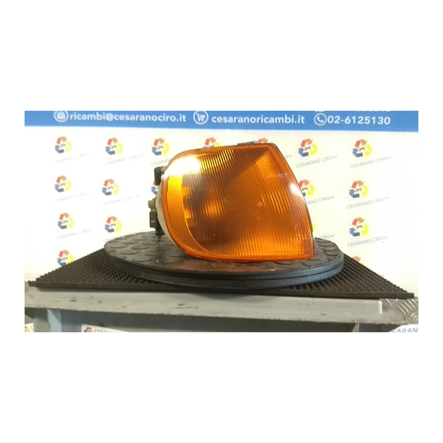 FANALINO ANT. DX. 146 VOLKSWAGEN POLO 3A SERIE (11/94-09/01) AEX 6N0953042B