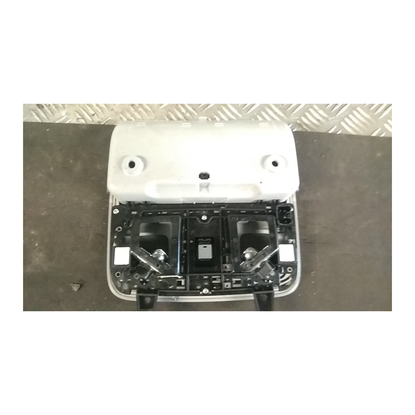 LUCE CORTESIA ANT. TETTO 029 HYUNDAI I30 (07/07-) G4FC 928002L100TX