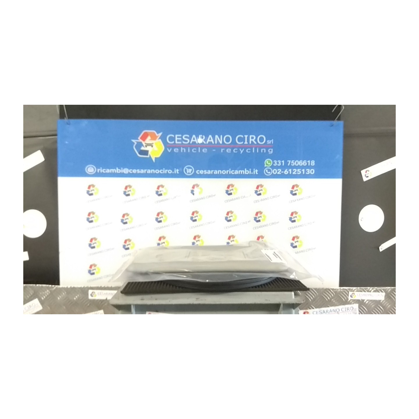 ALETTA PARASOLE PARABREZZA DX. 017 NISSAN NOTE (E11E) (02/06-09/13) CR14 964009U100