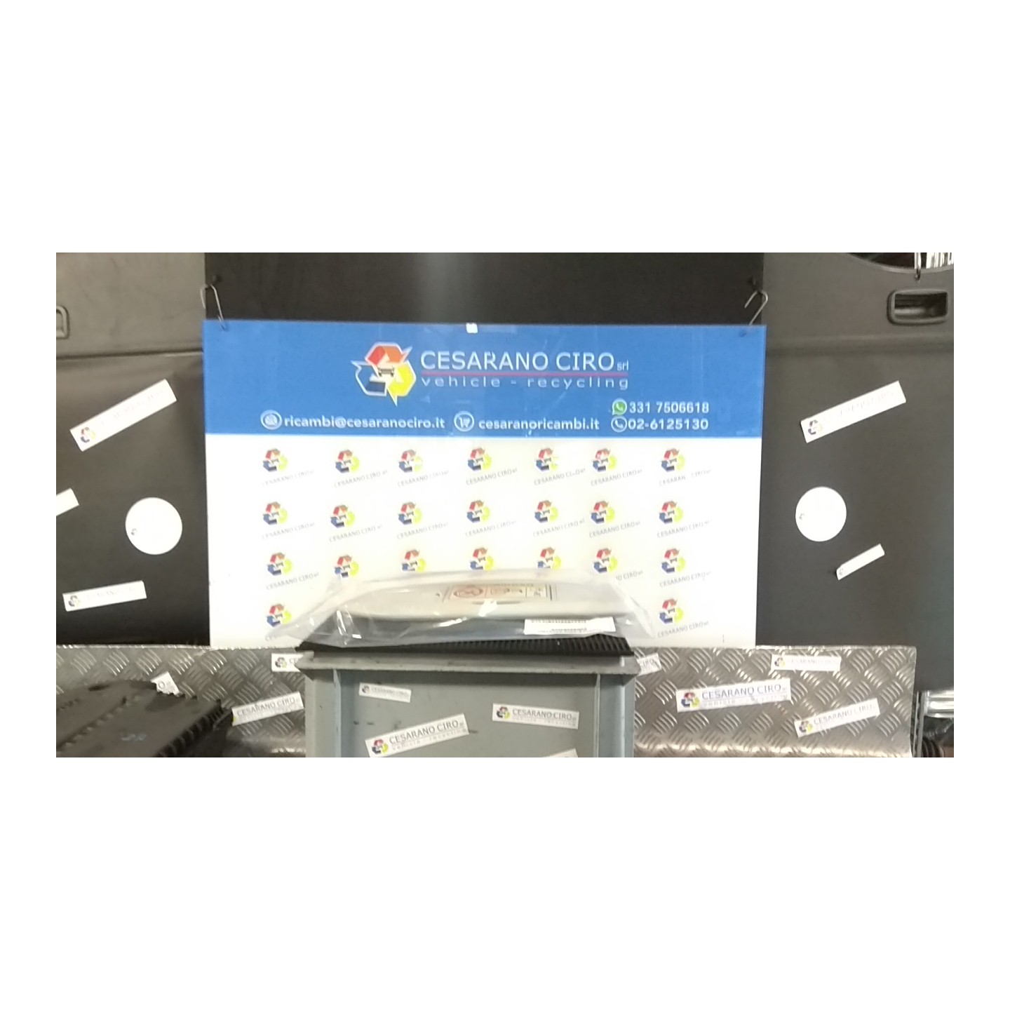 ALETTA PARASOLE PARABREZZA OCCULTABILE DX. 045 PEUGEOT 208 (01/12-11/15) HM01 16079193PR
