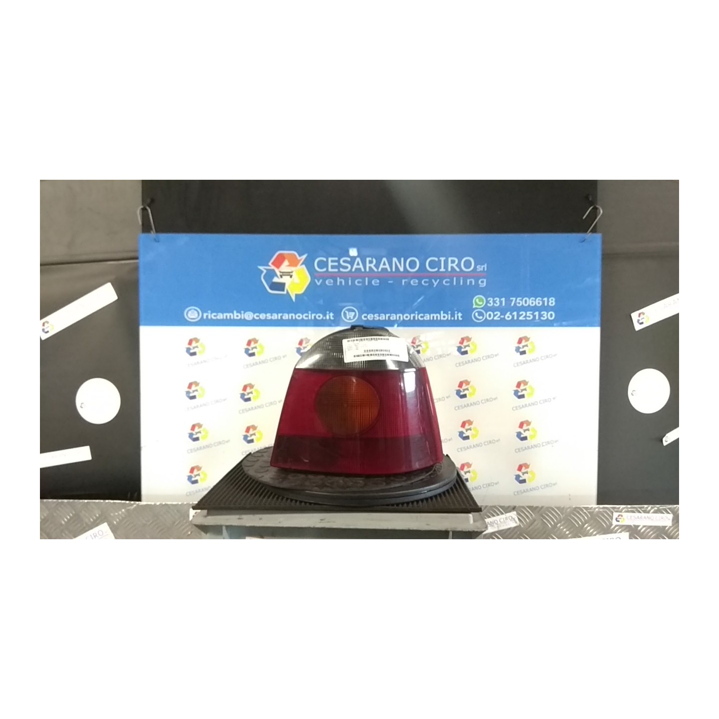 TRASPARENTE FANALE POST. DX. 066 RENAULT TWINGO 1A SERIE (10/92-08/98) C3GA7 7701036398