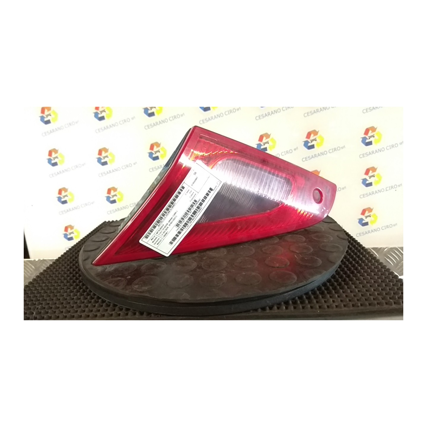 FANALE POST. PARTE INT. DX. 011 MITSUBISHI COLT 7A SERIE (06/04-12/09) 135930 8336A042