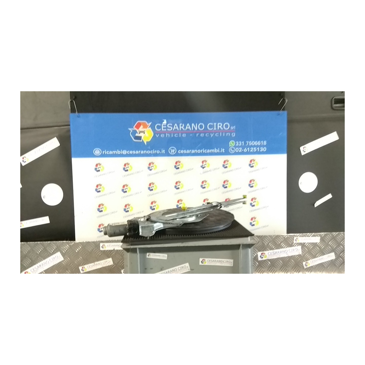 ALZACRISTALLO ELETTR. CON MOTORINO SX 149 RENAULT KANGOO (04/03-03/09) D7FG7 NB0065019045006SX