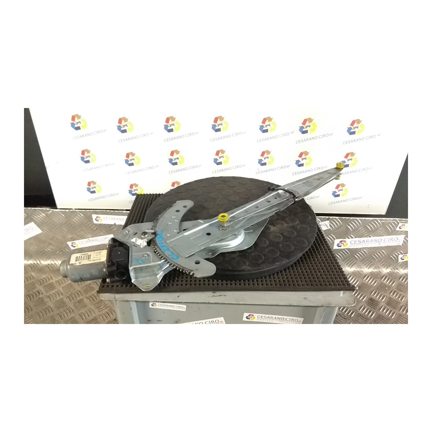 ALZACRISTALLO ELETTR. CON MOTORINO SX 149 RENAULT KANGOO (04/03-03/09) D7FG7 NB0065019045006SX