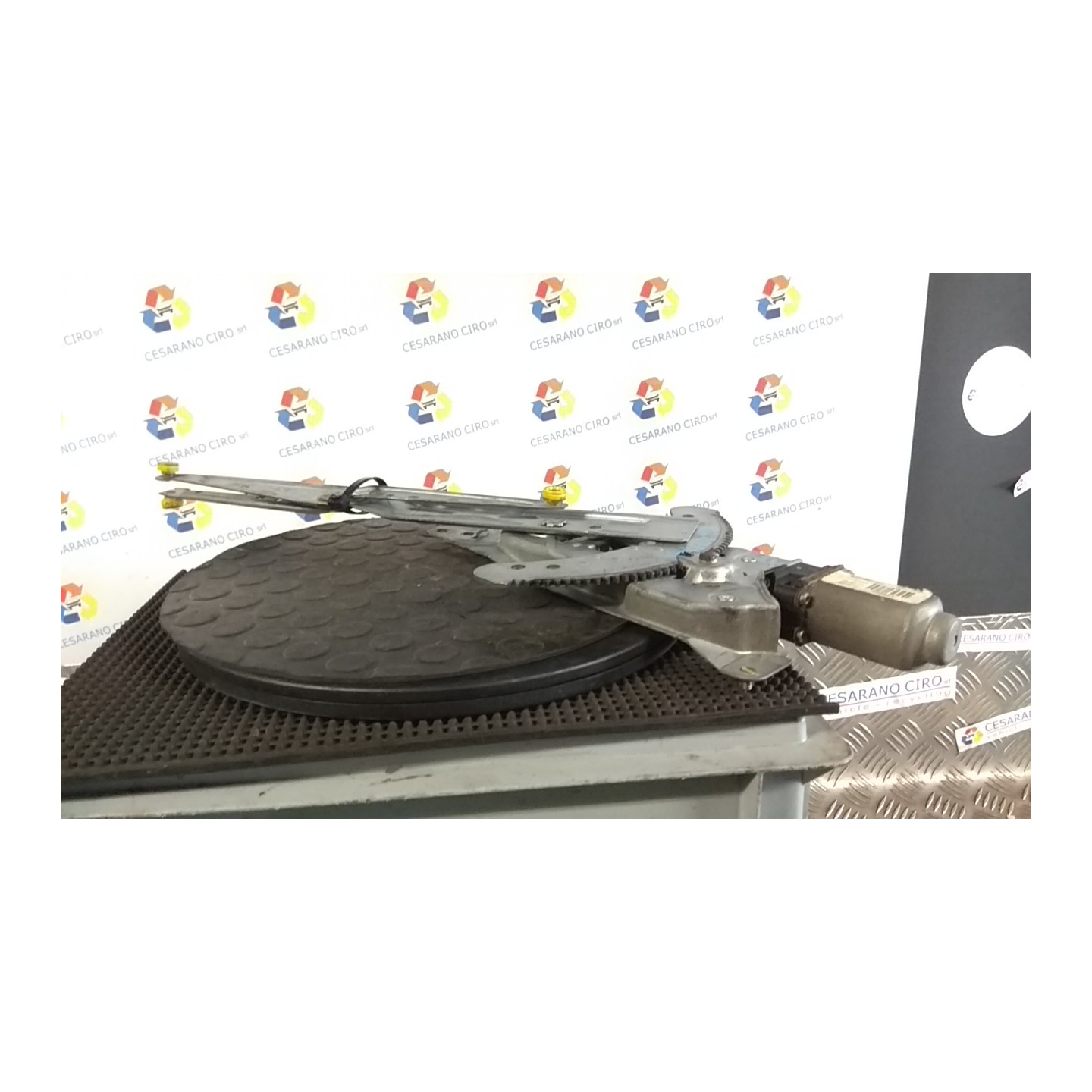 ALZACRISTALLO ELETTR. CON MOTORINO SX 149 RENAULT KANGOO (04/03-03/09) D7FG7 NB0065019045006SX