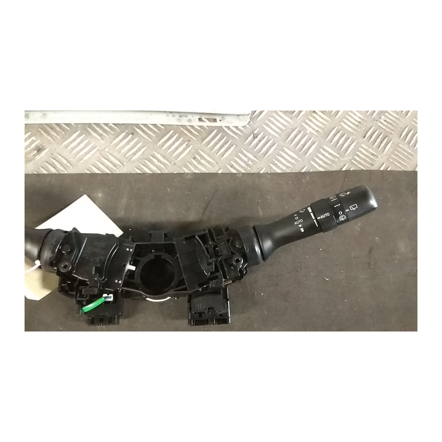 DEVIOGUIDASGANCIO COMPL. 163 TOYOTA YARIS (03/17-02/21) 1NZ NB3431045076003