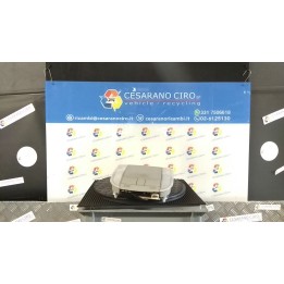 LUCE CORTESIA ANT. TETTO 011 TOYOTA AURIS (01/07-) 1ZRFE 8126012150B0