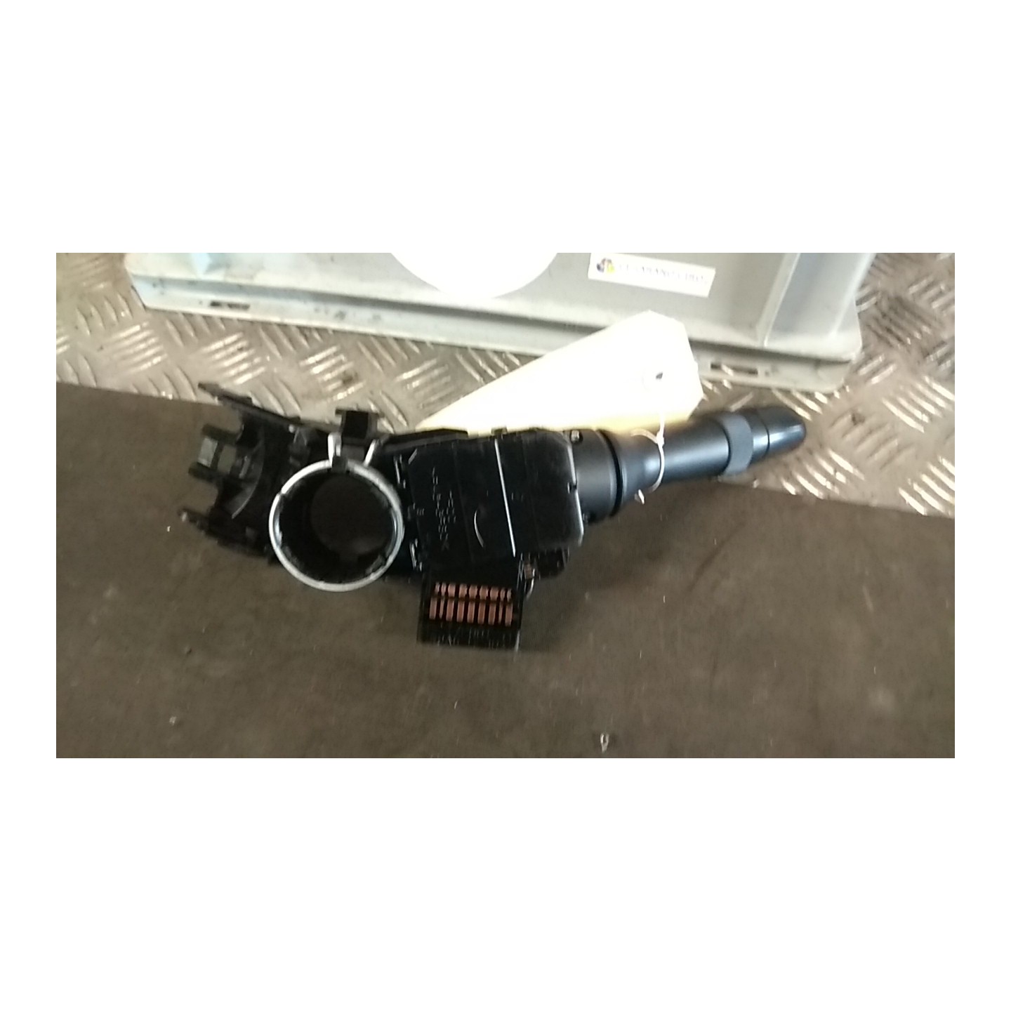 BLOCCO COMANDO VOLANTE LUCI SOL 016 TOYOTA AURIS (01/07-) 1ZRFE 8414012620
