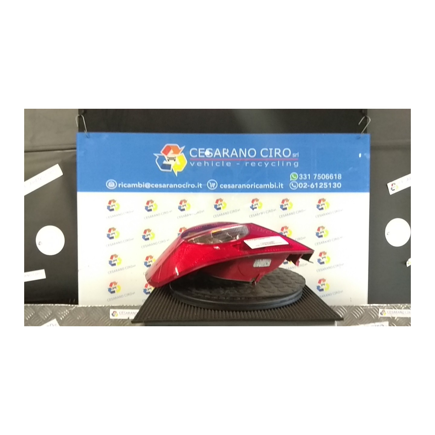 FANALE POST. SX. 044 RENAULT CLIO 3A SERIE (07/05-05/09) D4FD7 8200459962