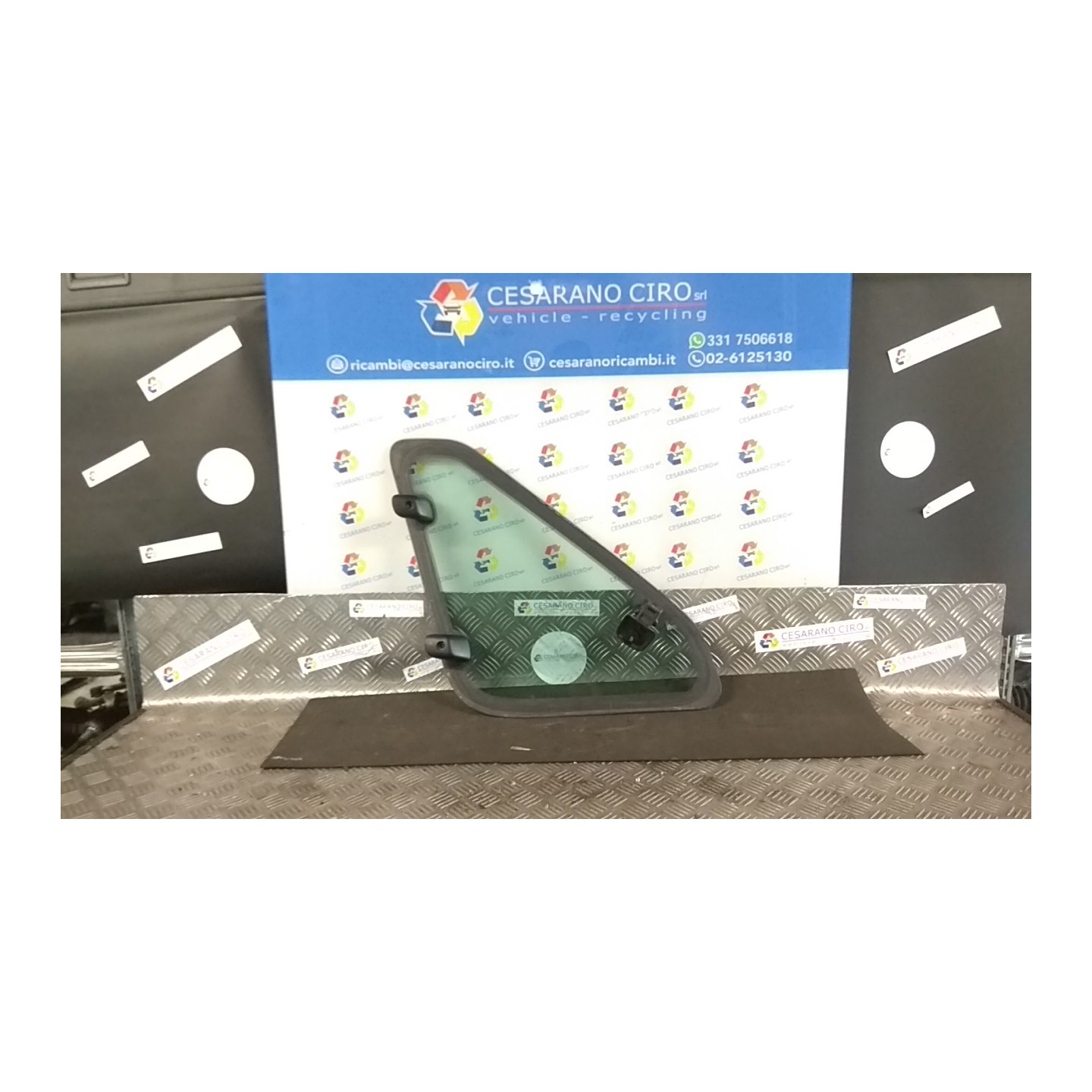 ORIENTABILE PARAFANGO POST. DX. 055 LAND ROVER FREELANDER (02/98-08/02) 204D3 CPD100903